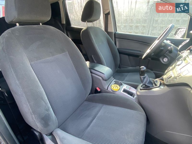 Мінівен Ford Focus C-Max 2005 в Хмельницькому