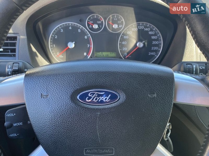 Минивэн Ford Focus C-Max 2005 в Хмельницком