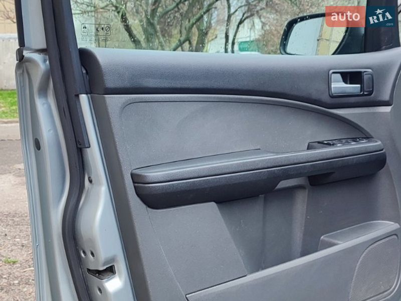 Минивэн Ford Focus C-Max 2005 в Черкассах