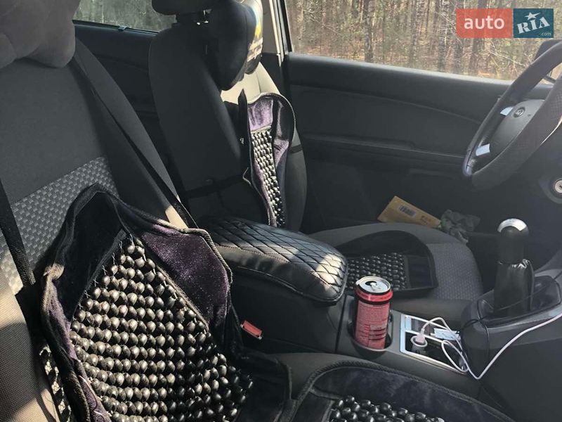 Мінівен Ford Focus C-Max 2004 в Шацьку