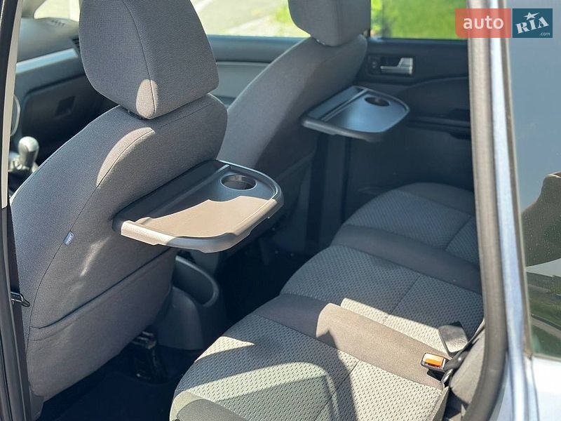 Минивэн Ford Focus C-Max 2005 в Днепре