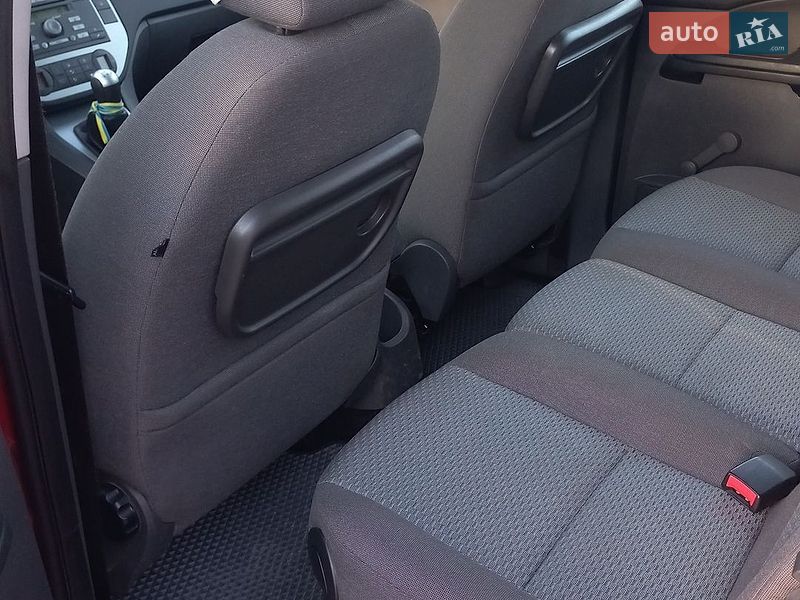 Мінівен Ford Focus C-Max 2006 в Вараші