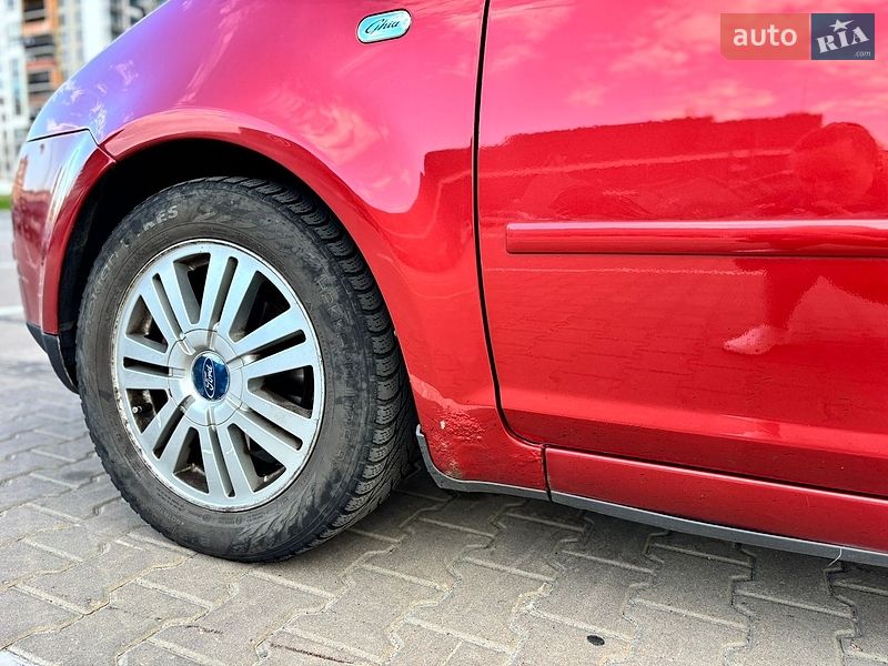 Минивэн Ford Focus C-Max 2006 в Киеве