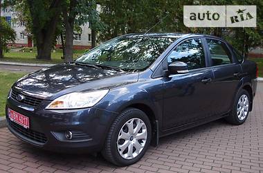 Седан Ford Focus 2012 в 