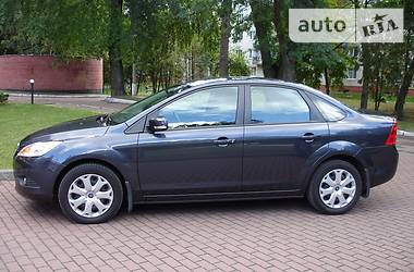 Седан Ford Focus 2012 в 