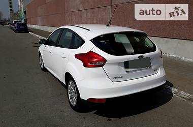 Хетчбек Ford Focus 2015 в Києві