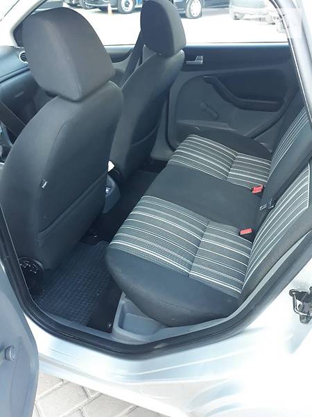 Универсал Ford Focus 2010 в Нововолынске
