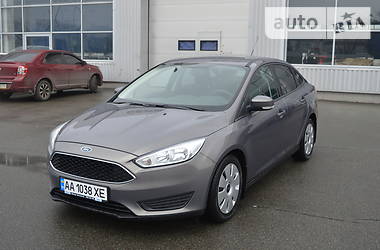 Седан Ford Focus 2015 в Киеве