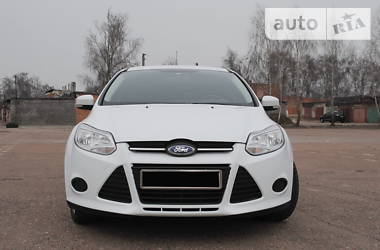 Хэтчбек Ford Focus 2014 в Чернигове