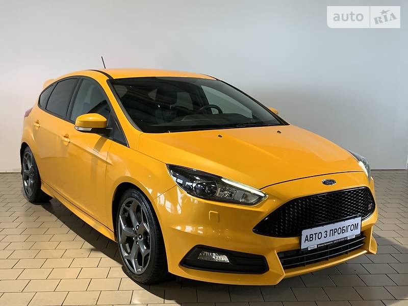 Хетчбек Ford Focus 2017 в Києві
