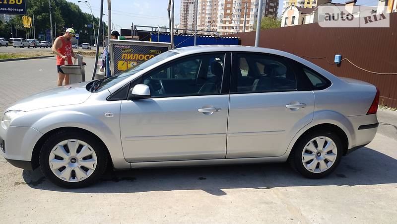 Седан Ford Focus 2007 в Киеве