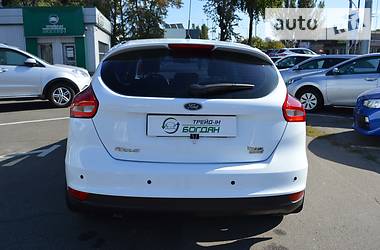 Хэтчбек Ford Focus 2016 в Киеве