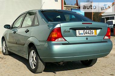 Седан Ford Focus 2001 в Коломиї