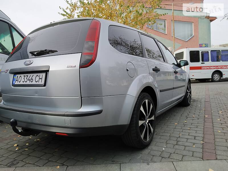 Універсал Ford Focus 2004 в Ужгороді