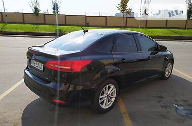 Седан Ford Focus 2016 в Киеве