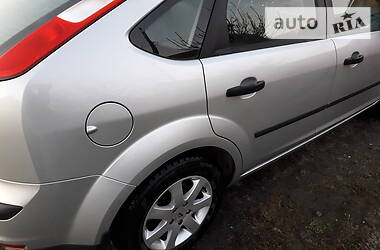 Хэтчбек Ford Focus 2004 в Балаклее