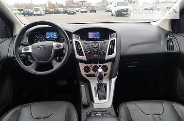 Хэтчбек Ford Focus 2014 в Киеве