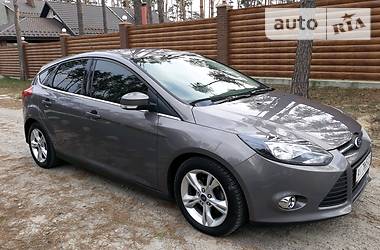 Хэтчбек Ford Focus 2014 в Киеве