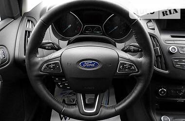 Хэтчбек Ford Focus 2017 в 
