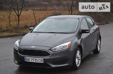 Хэтчбек Ford Focus 2015 в 