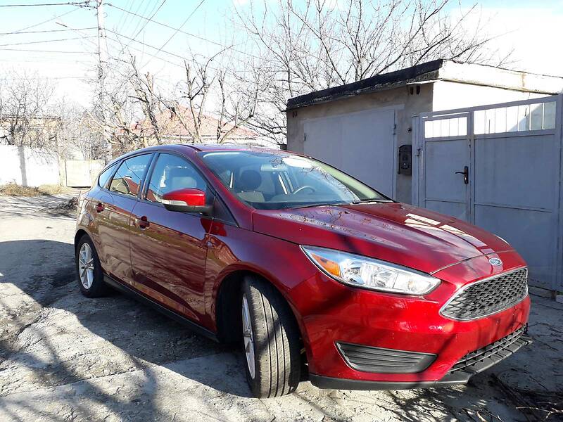 Хетчбек Ford Focus 2016 в Дніпрі