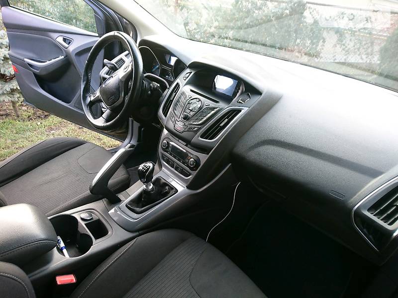 Хэтчбек Ford Focus 2011 в Галиче