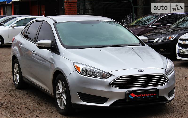 Седан Ford Focus 2015 в 