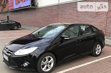 Седан Ford Focus 2013 в 