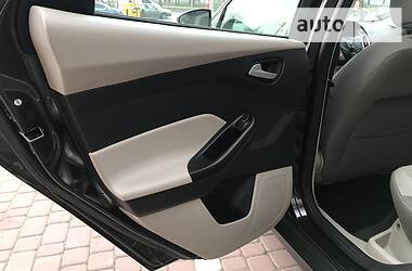 Седан Ford Focus 2013 в 