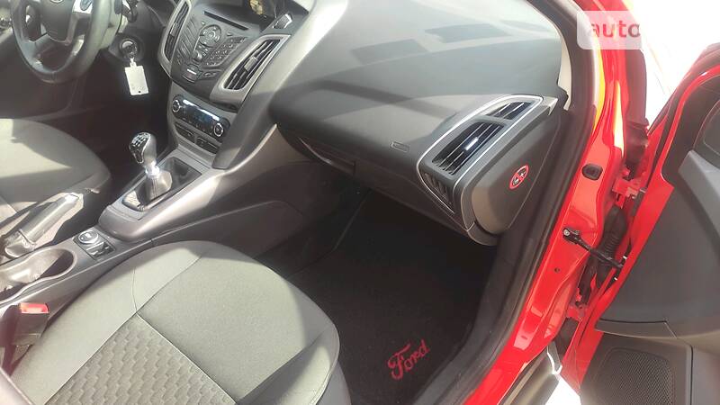Хетчбек Ford Focus 2014 в Луцьку