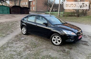 Хэтчбек Ford Focus 2011 в Житомире