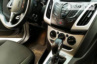 Седан Ford Focus 2013 в 