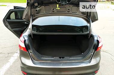 Седан Ford Focus 2013 в 
