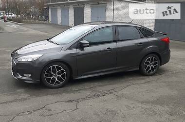 Седан Ford Focus 2015 в 