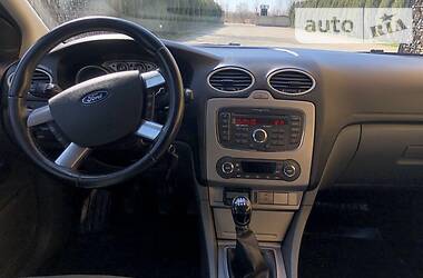 Универсал Ford Focus 2010 в 