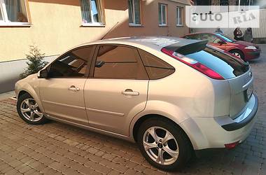 Хетчбек Ford Focus 2007 в 