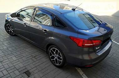 Седан Ford Focus 2017 в Львове