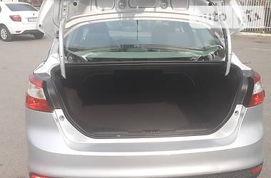 Седан Ford Focus 2014 в 