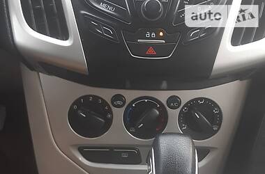 Седан Ford Focus 2014 в 