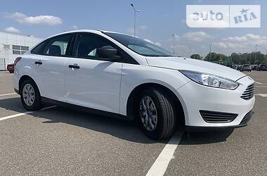 Седан Ford Focus 2016 в 