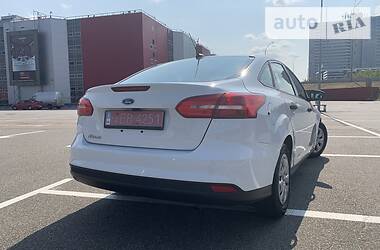 Седан Ford Focus 2016 в 