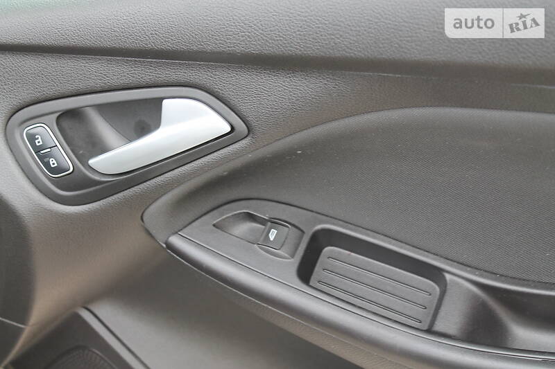 Седан Ford Focus 2017 в Тернополі фото 26 Седан Ford Focus 2017 в Тернополі