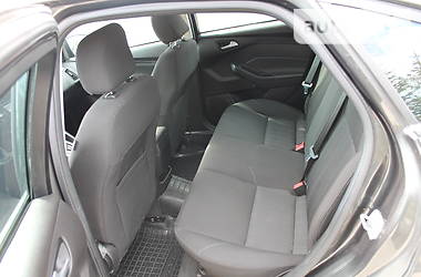 Седан Ford Focus 2017 в 