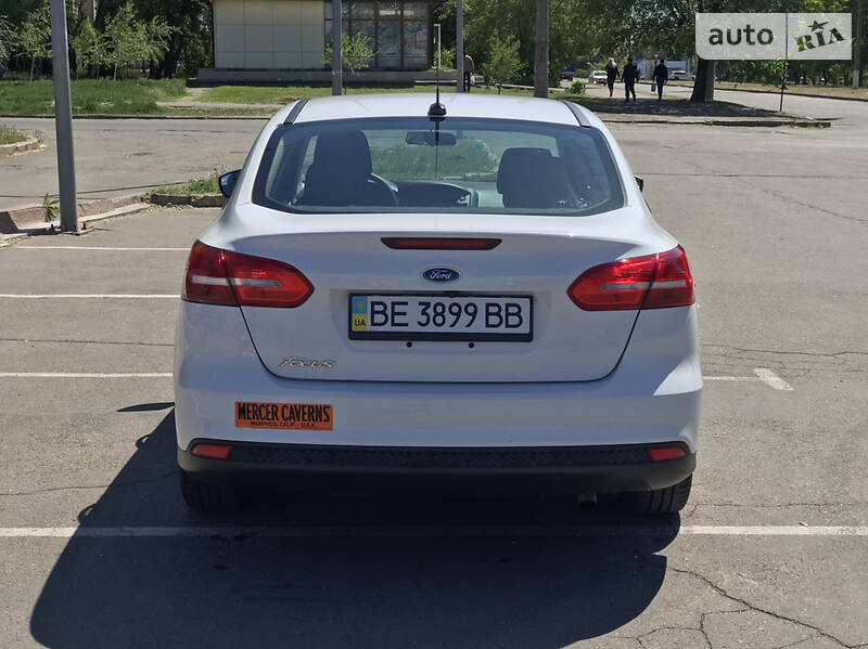 Седан Ford Focus 2015 в Николаеве