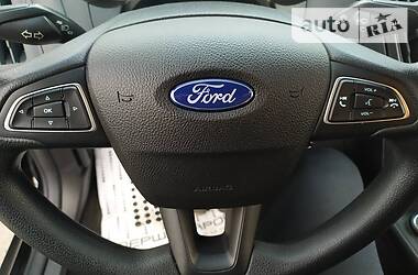 Седан Ford Focus 2015 в Ровно