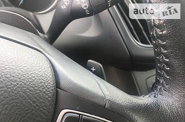 Седан Ford Focus 2015 в 