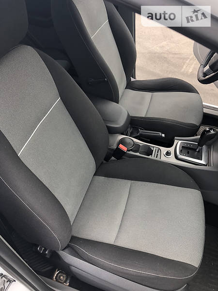Хэтчбек Ford Focus 2011 в Киеве