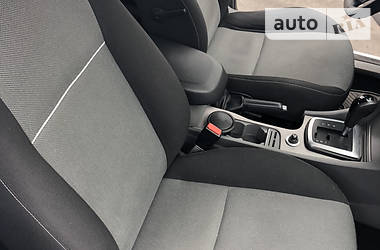 Хетчбек Ford Focus 2011 в 