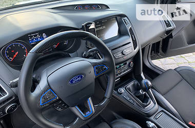 Хэтчбек Ford Focus 2016 в Харькове