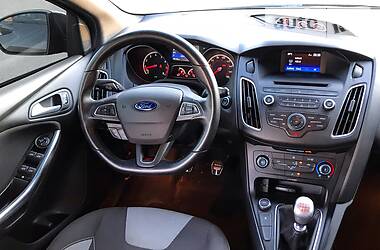 Хэтчбек Ford Focus 2016 в Киеве